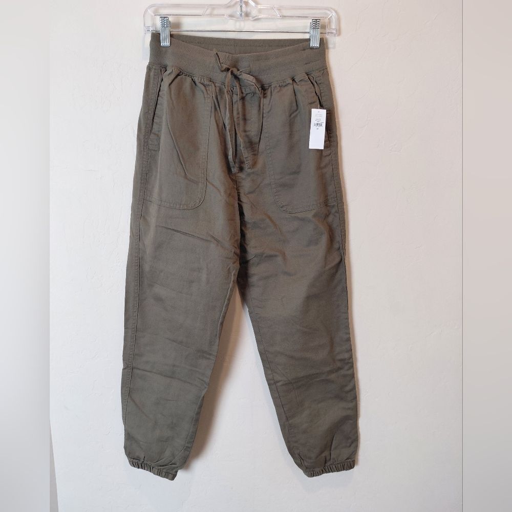 Gap Factory Women’s Surplus Joggers XS NWT Army Green